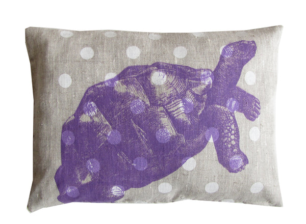 Turtle travel pillow