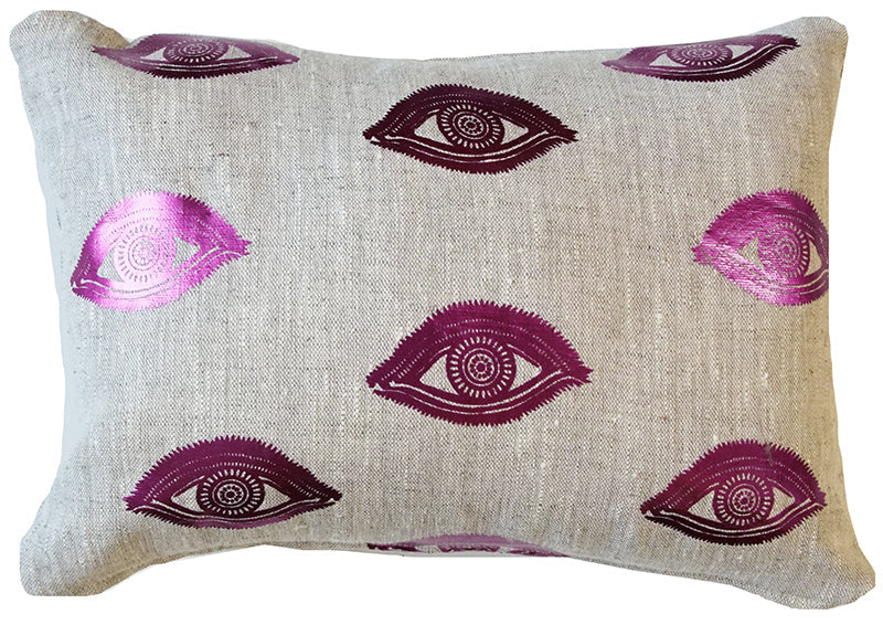 Eye see you magenta foil scatter cushion.